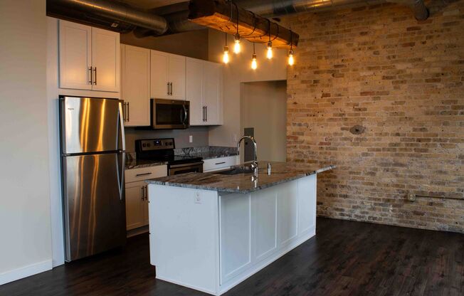 Finishing House