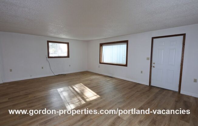 2 beds, 1 bath, $1,795