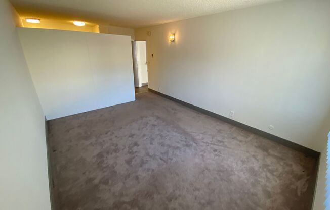 1 bed, 1 bath, 750 sqft, $2,399, Unit 304