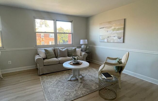 Gorgeously remodeled High Pointe 1bd/1ba Condo with new everything! Available 12/1