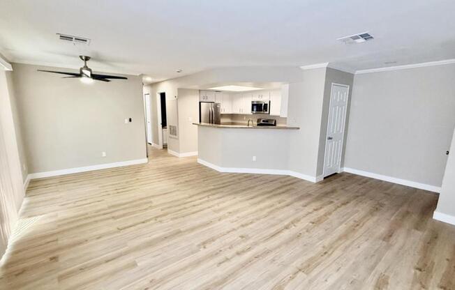 3 beds, 2 baths, 1,191 sqft, $1,600