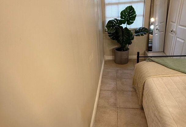 1703 MCCARTHY AVE Habitación #3 - PADSPLIT