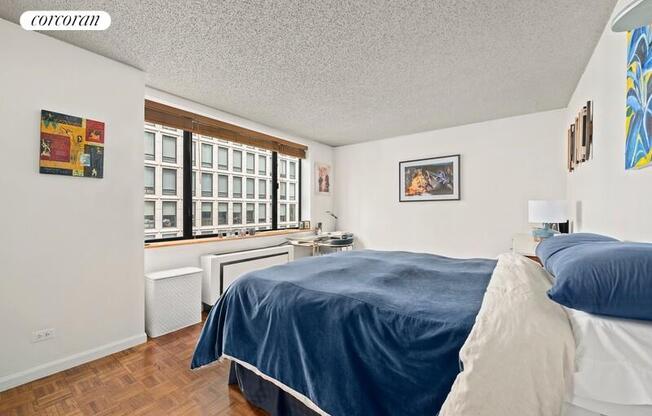 1 bed, 1 bath, $4,800, Unit 21E