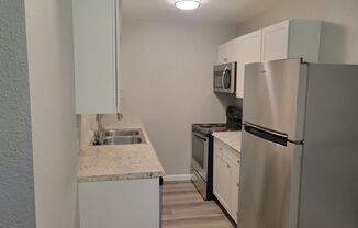 2 beds, 1 bath, $750, Unit #3