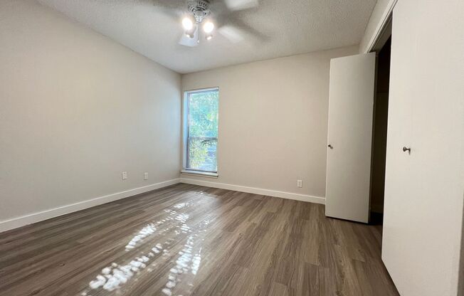 2 beds, 1 bath, 856 sqft, $1,660, Unit WIL-110