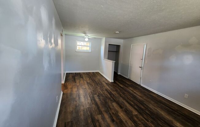 Charming 1 bedroom 1 bath apartment for rent with additional storage available!