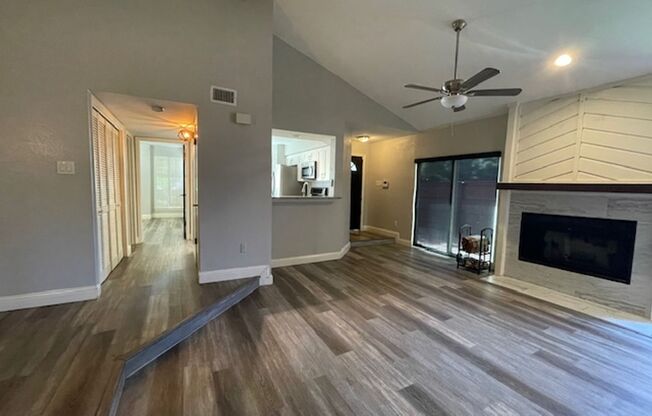 4213 Madera Unit 1