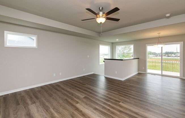 "Welcome to Your Spacious Sanctuary: Ranch Living at Its Finest!