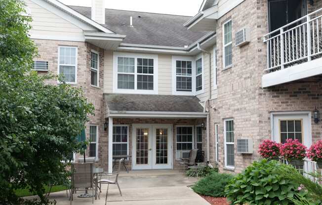Mequon Court - Affordable Quality Living for Adults 55 & Older