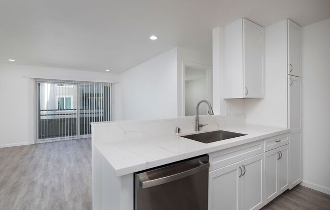 Mission Pacific Apartments