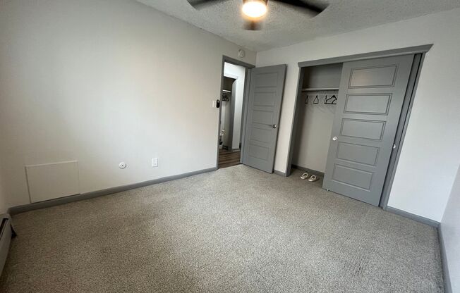 1 bed, 1 bath, 475 sqft, $1,270, Unit 409