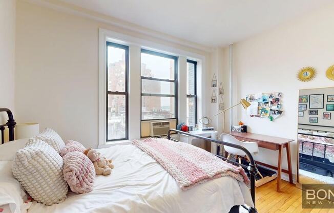 1 bed, 1 bath, $4,150, Unit 83