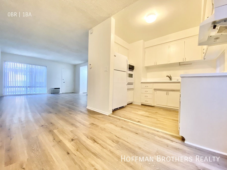 1140 N CLARK ST