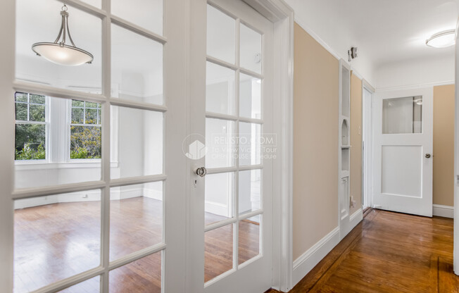 1862 GRANT AVE