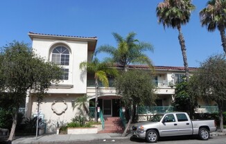 **COMING SOON**  LONG BEACH 2BR/2BA CONDO