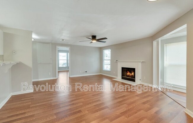 4267 PARKVIEW CT
