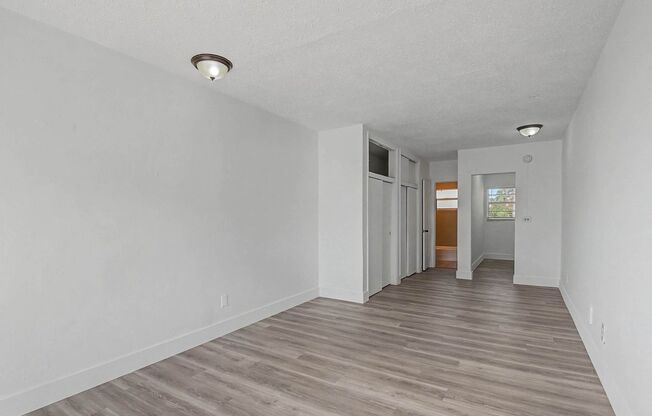 Studio, 1 bath, 450 sqft, $1,600, Unit 1685-15