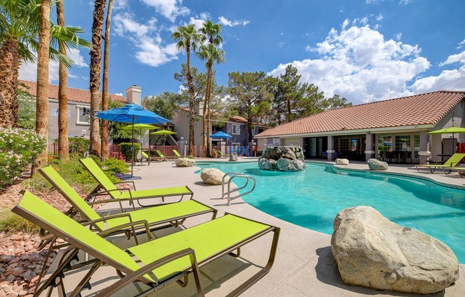 Napoli Pool | Apartments For Rent in Las Vegas