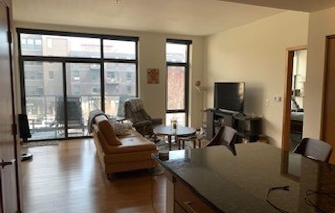 1 bed, 1 bath, 728 sqft, $1,675, Unit 504