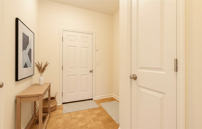 Your Dream Woodbury Townhome Awaits | 3 Beds, 2.5 Baths for $2,995!