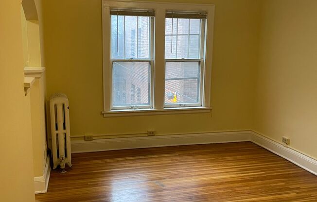 1 bed, 1 bath, 564 sqft, $1,019, Unit 211