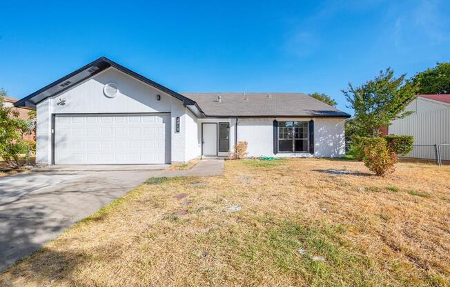 2215 OVERBROOK DR