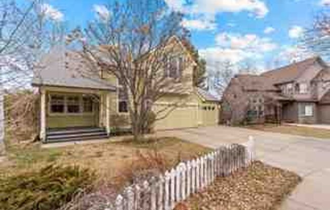 2507 RAVENWOOD LN