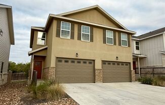 3- Bedroom, 2.5-Bathroom Townhome in New Braunfels!