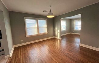 2 beds, 1 bath, 1,044 sqft, $1,350, Unit 1307.5 n. klein