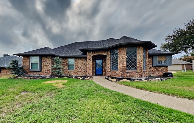 2216 CARMEL DR