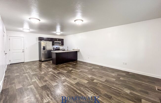 Beautiful 3 Bed 2 Bath Herriman Townhome!