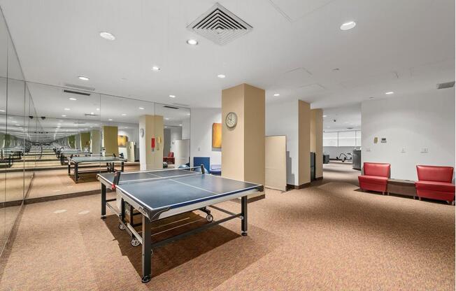 1 bed, 1.5 baths, 850 sqft, $4,700, Unit 32G