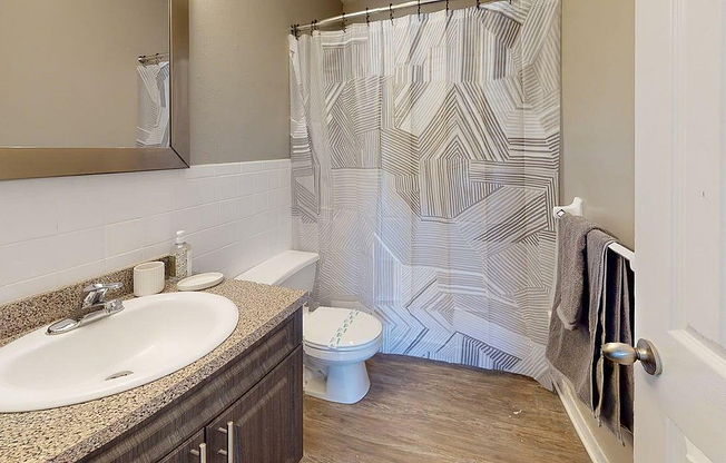 One-Bedroom-French-Quarter-Bathroom