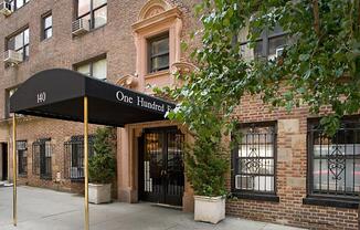 140 E 28 ST