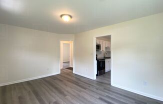 2 beds, 1 bath, $1,150