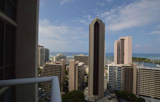 2 beds, 2 baths, $5,000, Unit # 2405