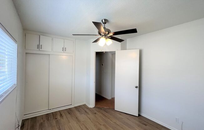 1501 E South
