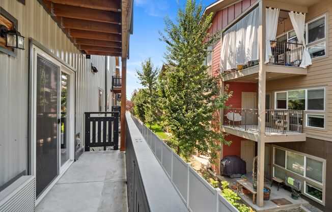 1 bed, 1 bath, $1,210, Unit CPC-A205