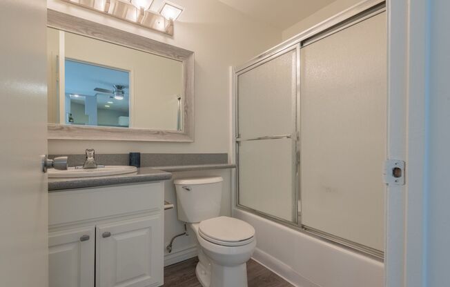 1 bed, 1 bath, $1,995, Unit 101