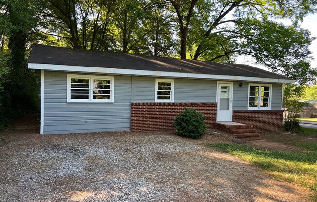 100 HILLSIDE STREET l 3 BED, 1 BATH
