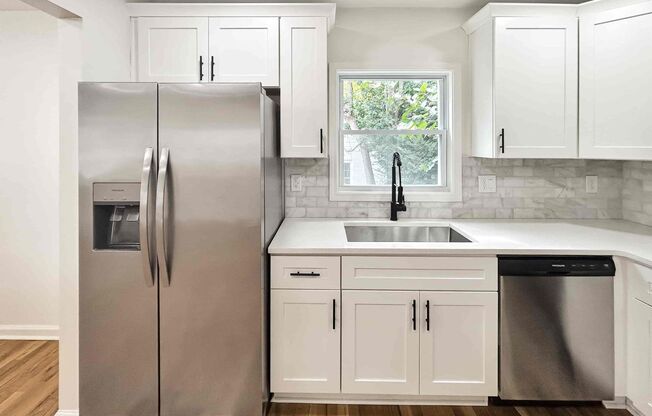 3 beds, 2 baths, $2,499