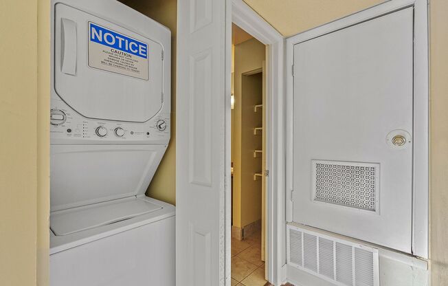 1 bed, 1 bath, 623 sqft, $845, Unit 107C