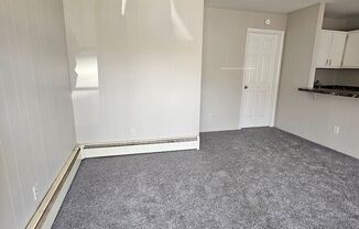 1 bed, 1 bath, $975, Unit 1704 Kingston Ave Apt 6