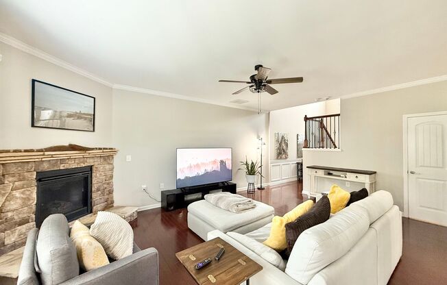 Spacious 3BD, 2.5BA Brier Creek Townhome in a Prime Location Near Top Schools