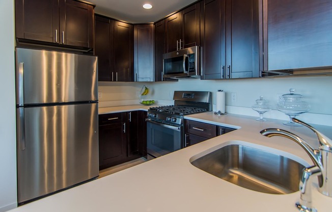2 beds, 2 baths, 1,002 sqft, $3,320, Unit 4S