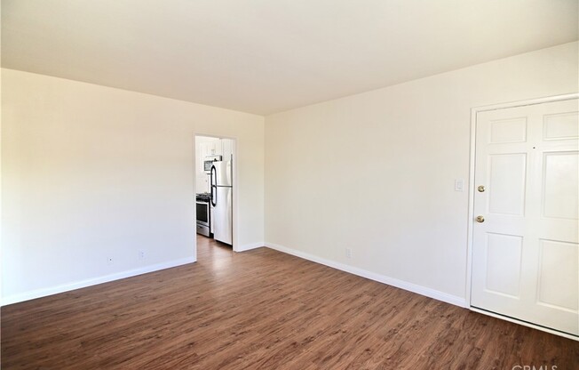 1270 WILCOX AVE