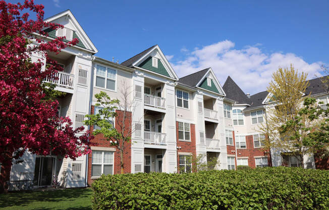 Well Designed Apartments at Bristol Station, Naperville, 60563