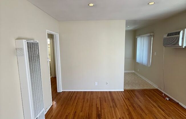 1 bed, 1 bath, 625 sqft, $1,795, Unit 11