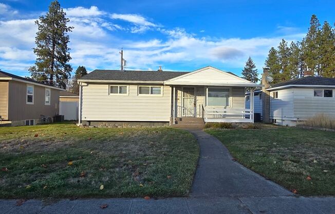 Newly Updated Shadle Home with Central AC!!!