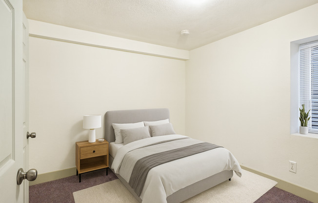 982 S Sheridan – Renovated Apartments in Denver with Modern Upgrades!